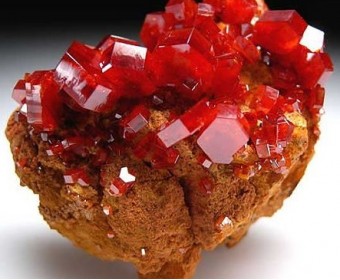 Ванадинит Yes Crystals
